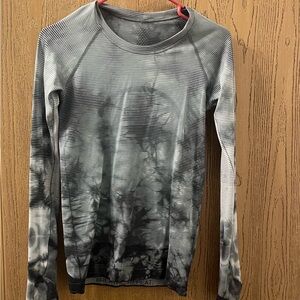 lululemon athletica Black and Gray Long Sleeve Top